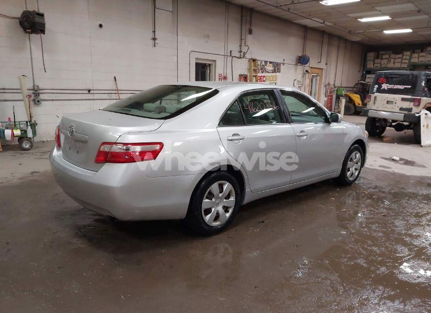 Photo 4 of 2009 Toyota Camry (VIN 4T1BE46K49U886884)