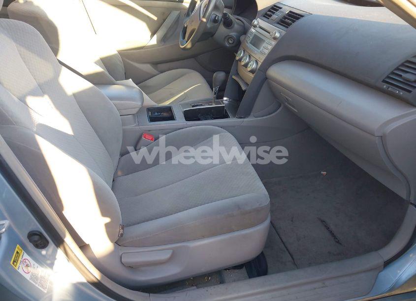 Photo 5 of 2009 Toyota Camry LE (VIN 4T1BE46K49U893530)