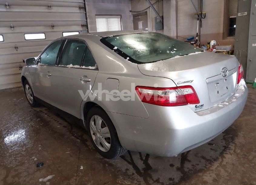 Photo 3 of 2007 Toyota Camry LE (VIN 4T1BE46K57U001539)