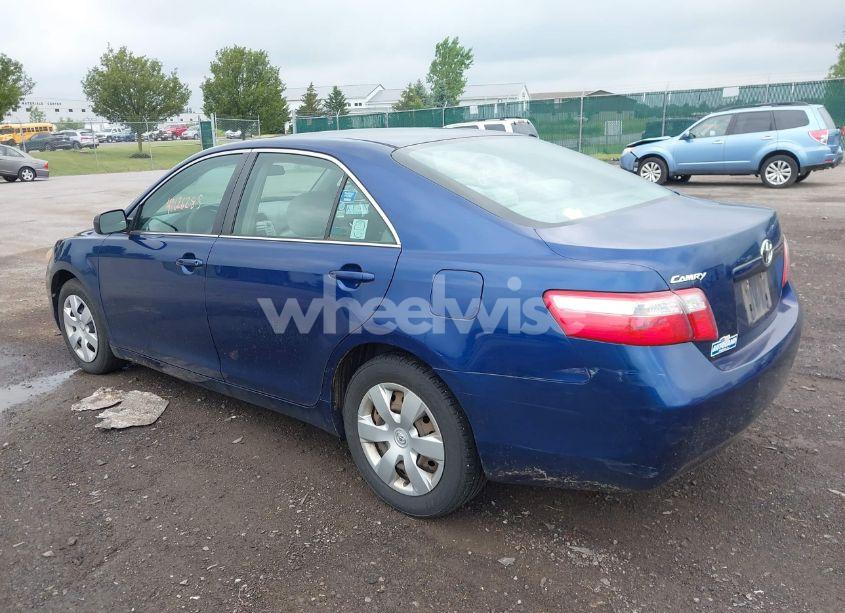 Photo 3 of 2007 Toyota Camry CE/LE/XLE/SE (VIN 4T1BE46K57U037702)