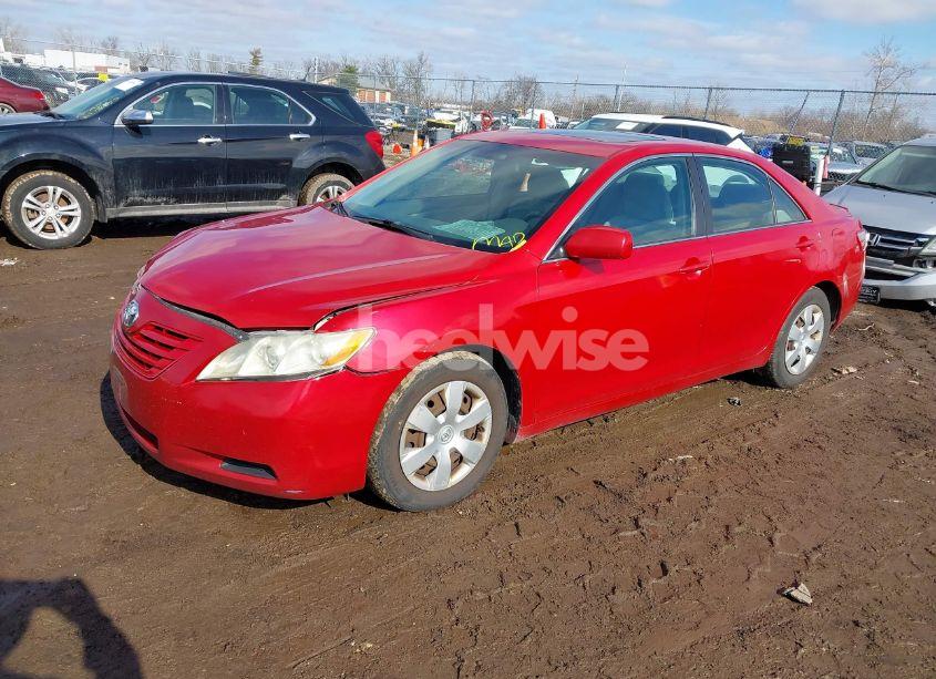 Photo 2 of 2007 Toyota Camry LE (VIN 4T1BE46K57U048702)