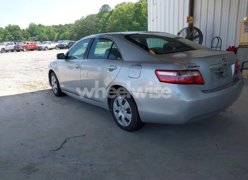 Photo 3 of 2007 Toyota Camry LE (VIN 4T1BE46K57U053673)
