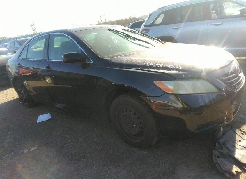 2007 Toyota Camry LE (VIN 4T1BE46K57U057173) main photo