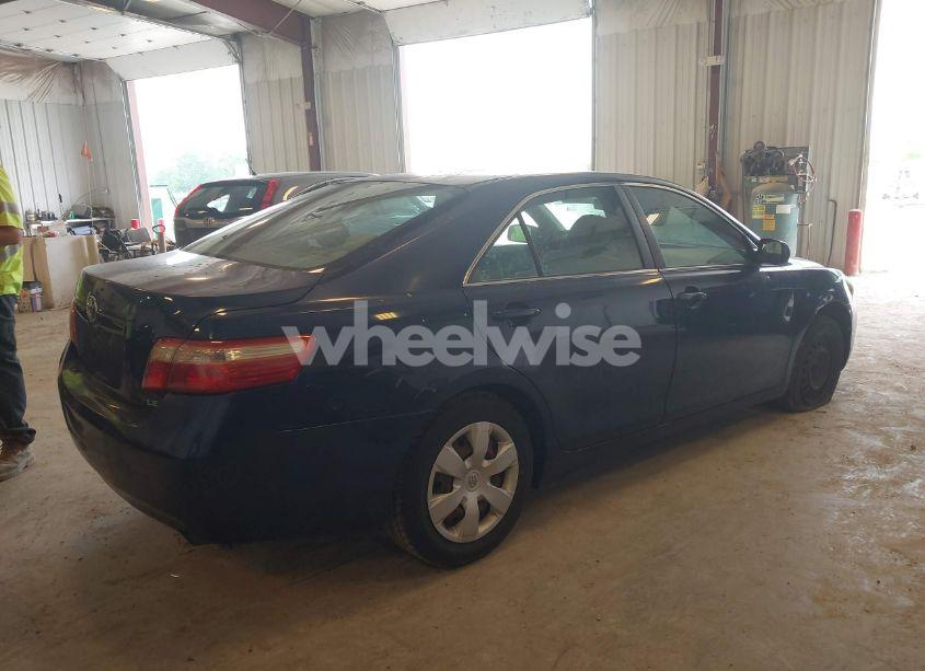 Photo 4 of 2007 Toyota Camry LE (VIN 4T1BE46K57U076757)