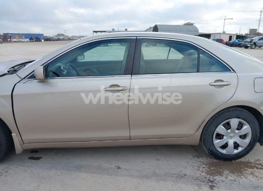 Photo 14 of 2007 Toyota Camry LE (VIN 4T1BE46K57U113581)