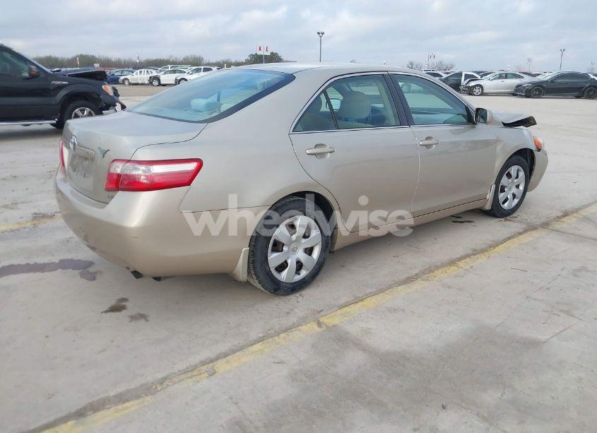 Photo 4 of 2007 Toyota Camry LE (VIN 4T1BE46K57U113581)