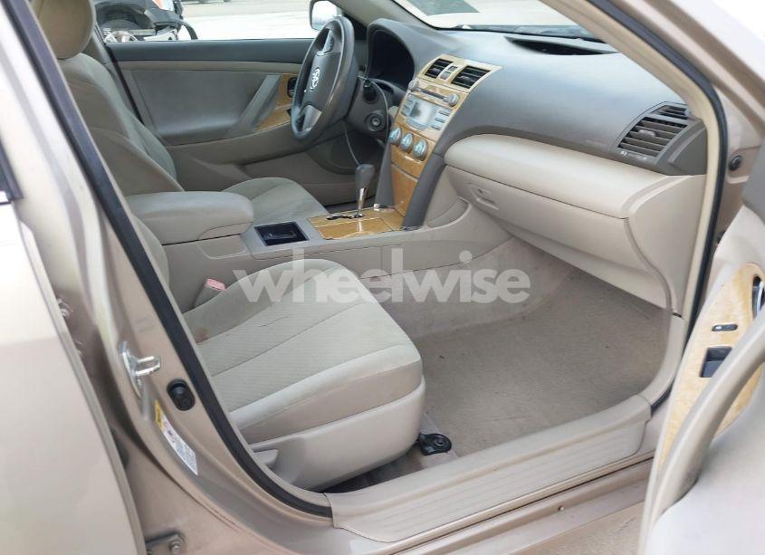 Photo 5 of 2007 Toyota Camry LE (VIN 4T1BE46K57U113581)