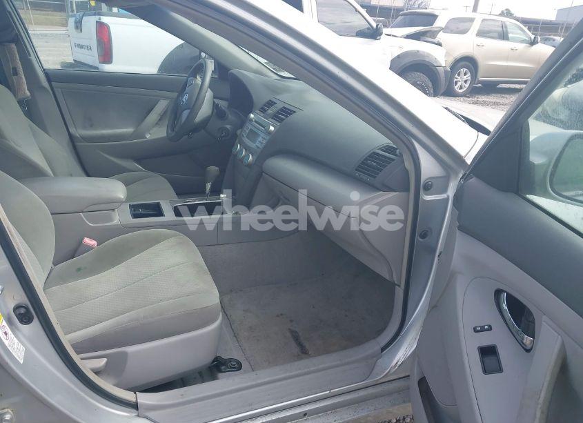 Photo 5 of 2007 Toyota Camry LE (VIN 4T1BE46K57U120420)