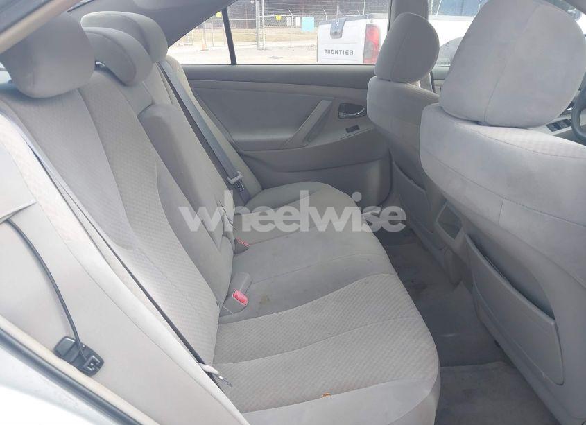 Photo 8 of 2007 Toyota Camry LE (VIN 4T1BE46K57U120420)