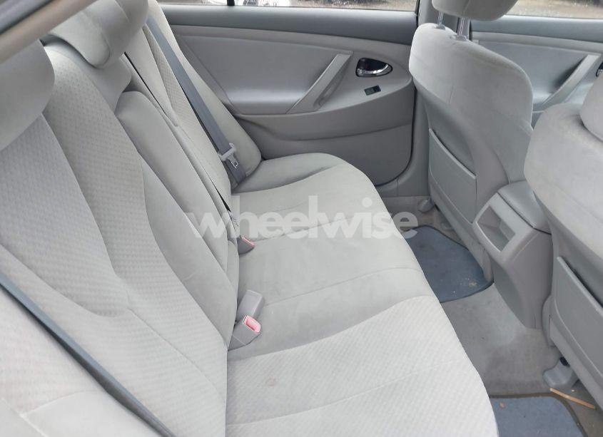 Photo 8 of 2007 Toyota Camry LE (VIN 4T1BE46K57U147228)