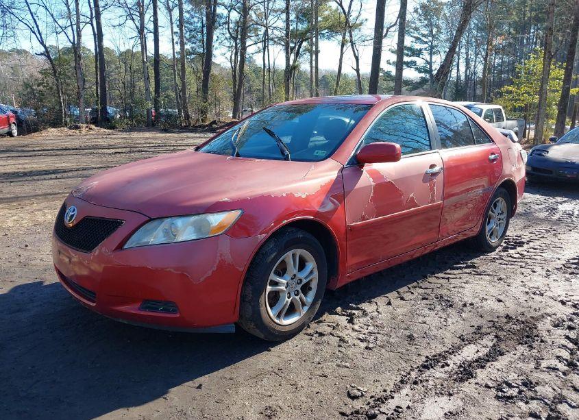 Photo 2 of 2007 Toyota Camry LE (VIN 4T1BE46K57U152316)