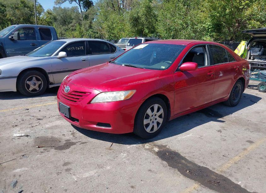 Photo 2 of 2007 Toyota Camry LE (VIN 4T1BE46K57U166507)