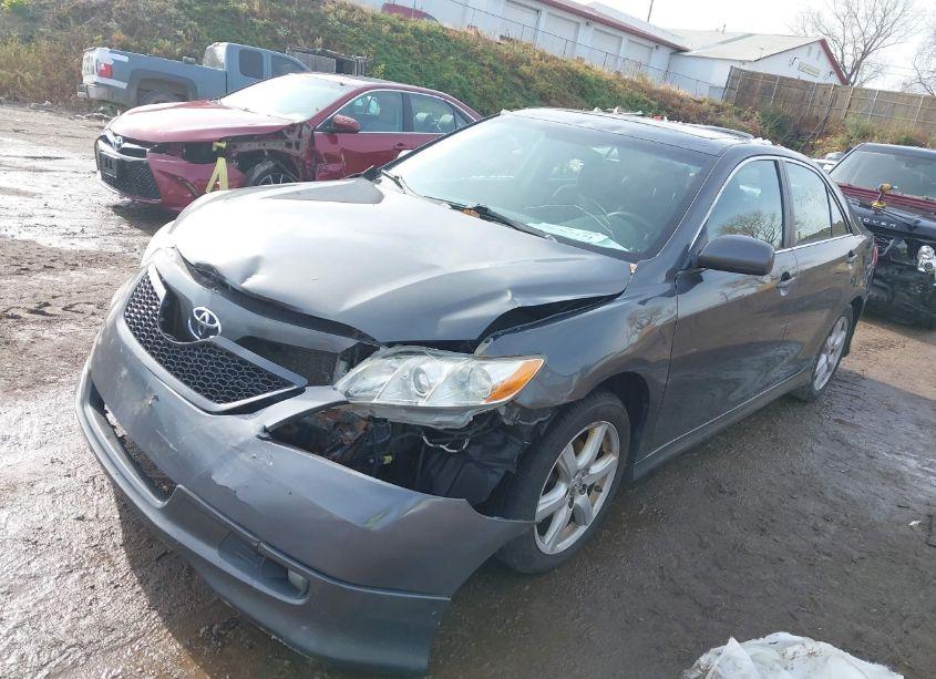 Photo 2 of 2007 Toyota Camry SE (VIN 4T1BE46K57U168516)