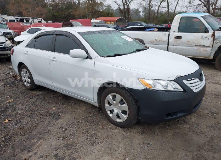 2007 Toyota Camry LE (VIN 4T1BE46K57U169195) main photo