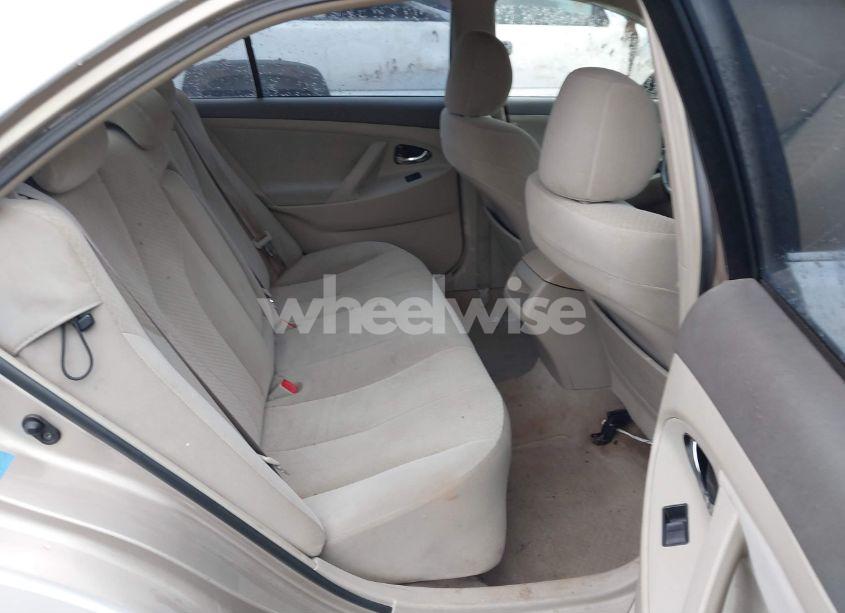 Photo 8 of 2007 Toyota Camry LE (VIN 4T1BE46K57U169195)