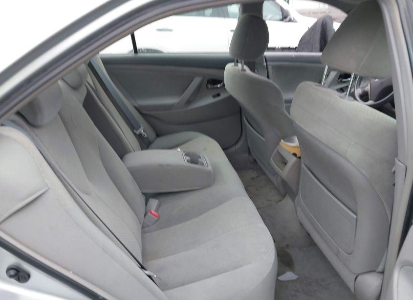Photo 8 of 2007 Toyota Camry LE (VIN 4T1BE46K57U177233)
