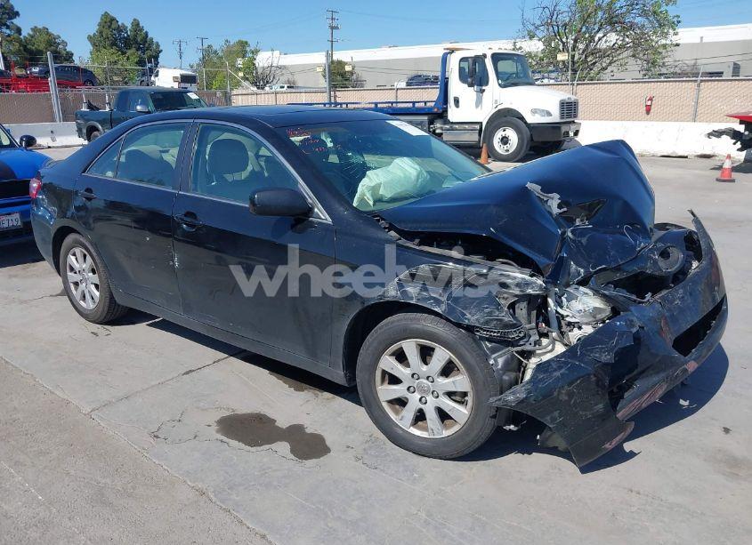 2007 Toyota Camry XLE (VIN 4T1BE46K57U186482) main photo