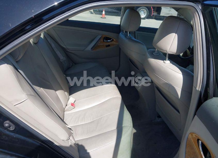 Photo 8 of 2007 Toyota Camry XLE (VIN 4T1BE46K57U186482)