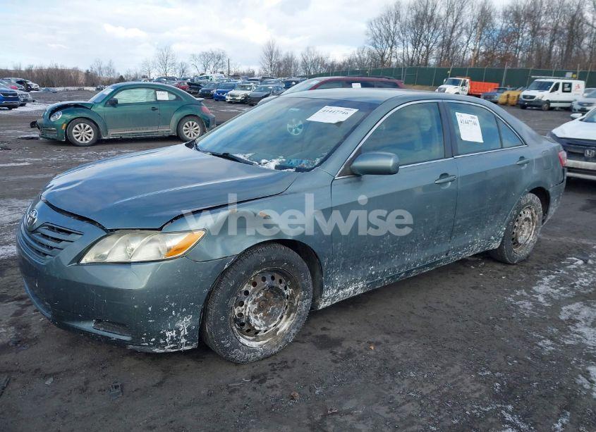 Photo 2 of 2007 Toyota Camry LE (VIN 4T1BE46K57U515939)