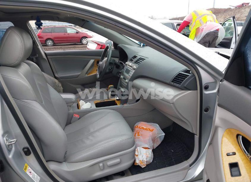 Photo 5 of 2007 Toyota Camry XLE (VIN 4T1BE46K57U519781)