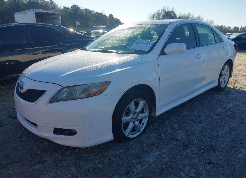 Photo 2 of 2007 Toyota Camry SE (VIN 4T1BE46K57U534054)