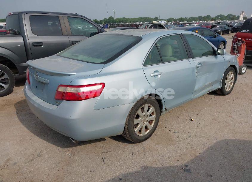 Photo 4 of 2007 Toyota Camry XLE (VIN 4T1BE46K57U536998)
