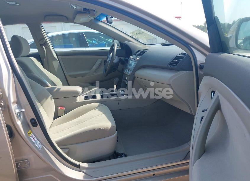 Photo 5 of 2007 Toyota Camry LE (VIN 4T1BE46K57U543885)