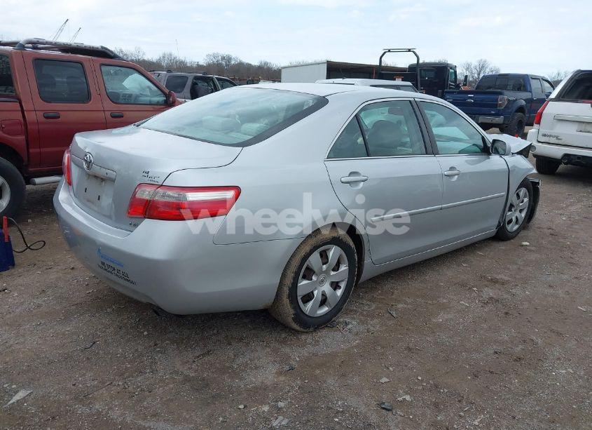 Photo 4 of 2007 Toyota Camry LE (VIN 4T1BE46K57U617077)