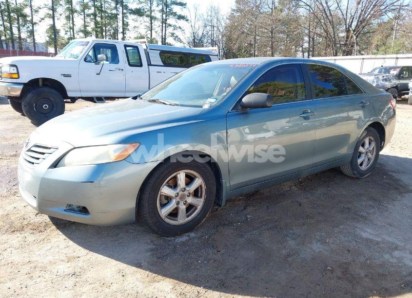 Photo 2 of 2007 Toyota Camry LE (VIN 4T1BE46K57U617824)