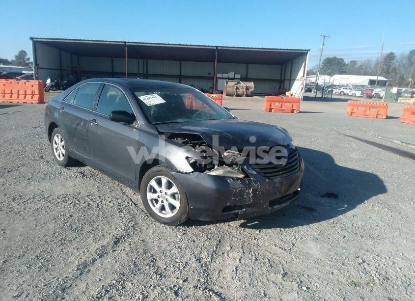 2007 Toyota Camry LE (VIN 4T1BE46K57U619718) main photo