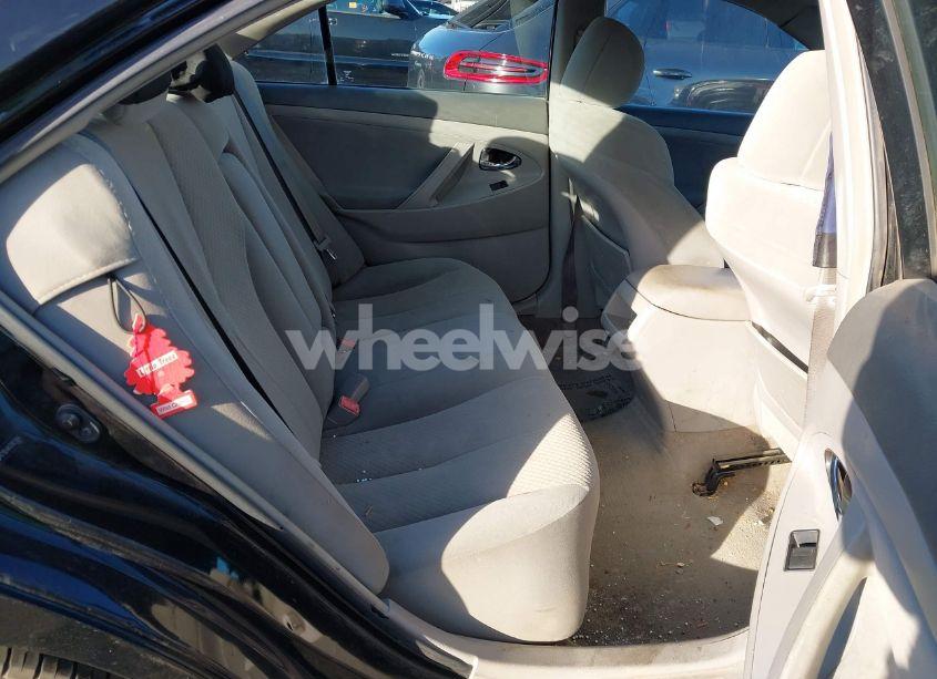 Photo 8 of 2007 Toyota Camry LE (VIN 4T1BE46K57U621064)