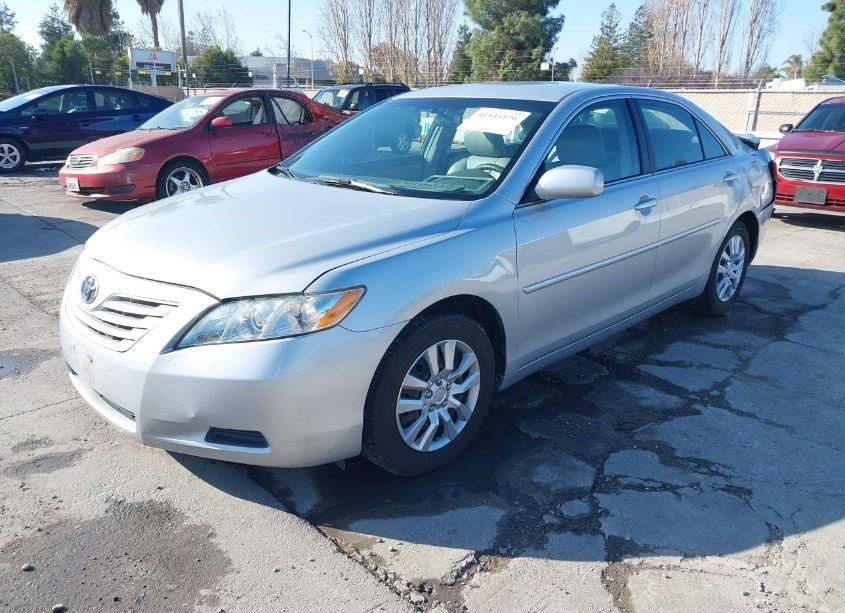 Photo 2 of 2007 Toyota Camry LE (VIN 4T1BE46K57U625261)
