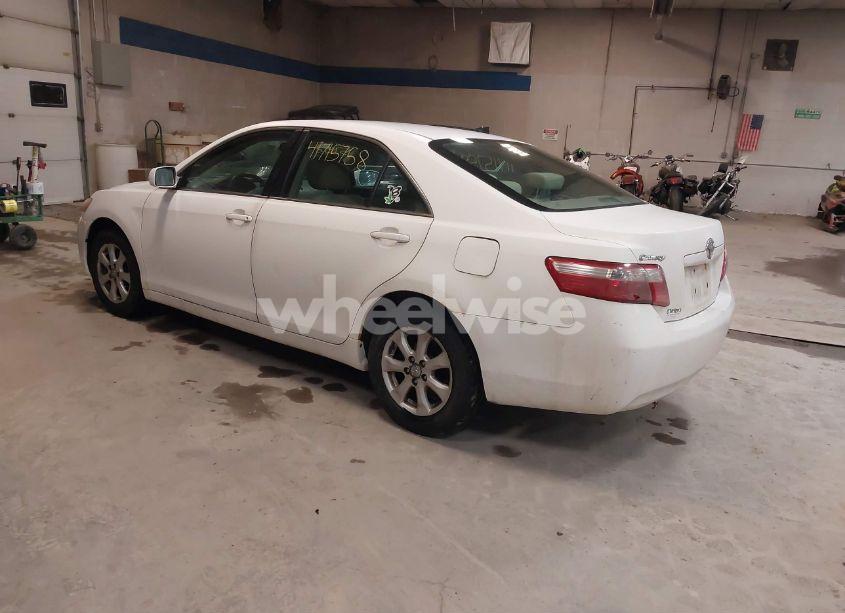 Photo 3 of 2007 Toyota Camry LE (VIN 4T1BE46K57U627818)