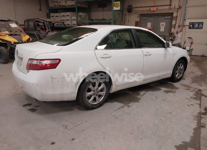 Photo 4 of 2007 Toyota Camry LE (VIN 4T1BE46K57U627818)