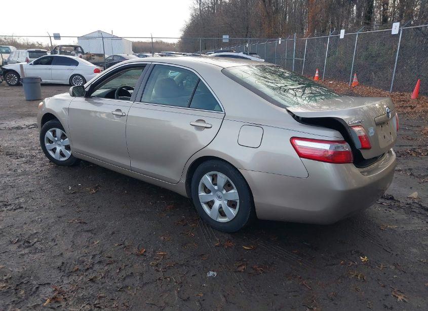 Photo 3 of 2007 Toyota Camry LE (VIN 4T1BE46K57U633179)