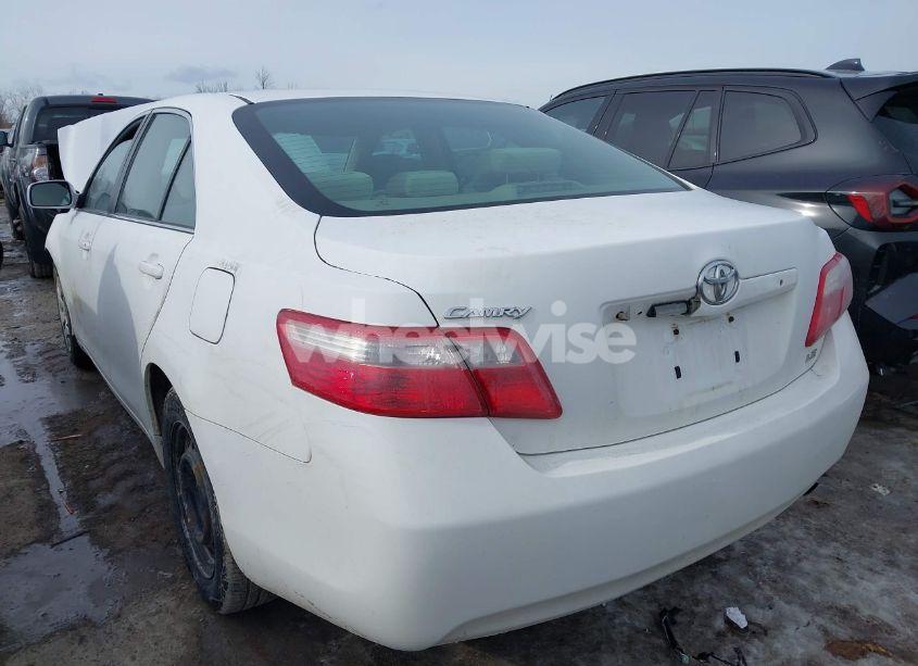 Photo 3 of 2007 Toyota Camry LE (VIN 4T1BE46K57U650693)