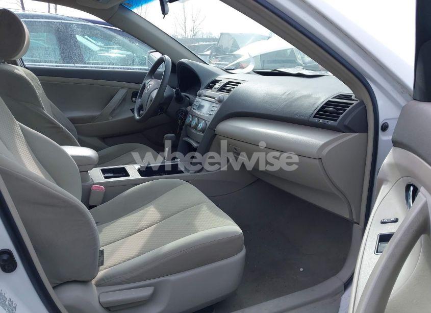 Photo 5 of 2007 Toyota Camry LE (VIN 4T1BE46K57U650693)