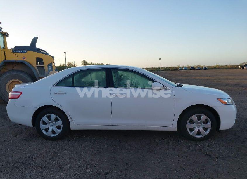 Photo 13 of 2007 Toyota Camry LE (VIN 4T1BE46K57U652511)