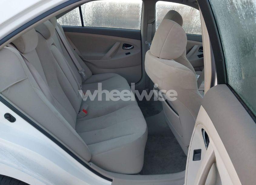 Photo 8 of 2007 Toyota Camry LE (VIN 4T1BE46K57U652511)