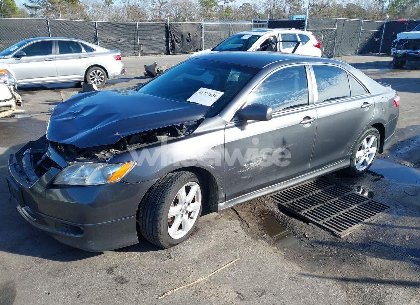 Photo 2 of 2007 Toyota Camry SE (VIN 4T1BE46K57U655599)