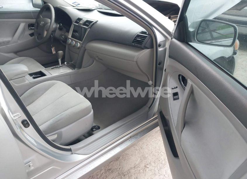 Photo 5 of 2007 Toyota Camry LE (VIN 4T1BE46K57U680227)