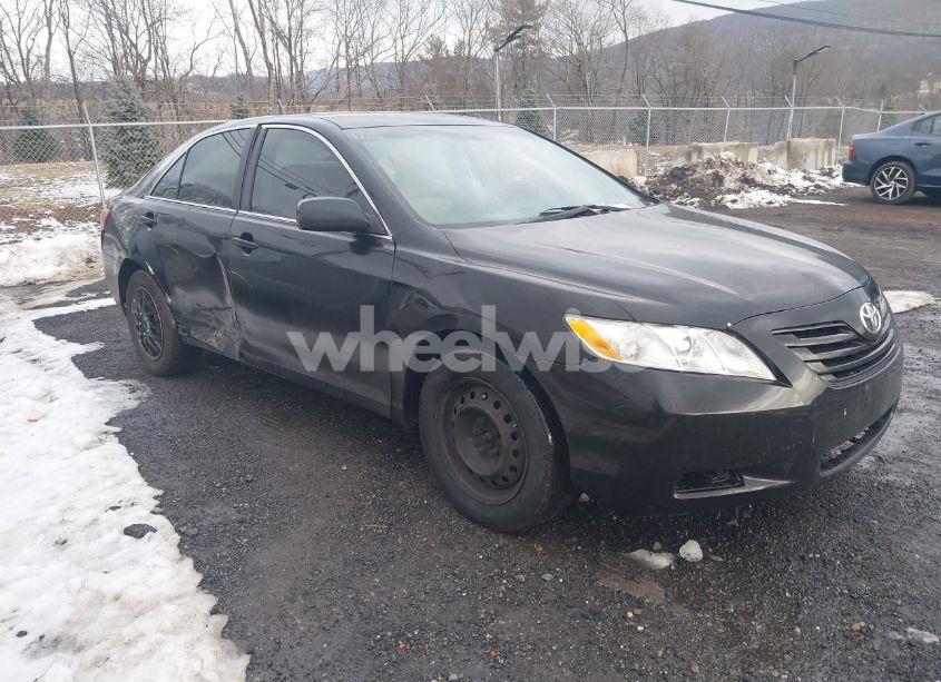 2007 Toyota Camry LE (VIN 4T1BE46K57U708284) main photo