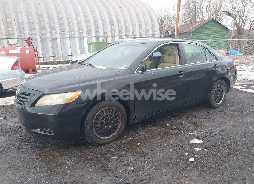 Photo 2 of 2007 Toyota Camry LE (VIN 4T1BE46K57U708284)