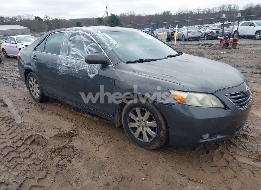 2007 Toyota Camry XLE (VIN 4T1BE46K57U716417) main photo