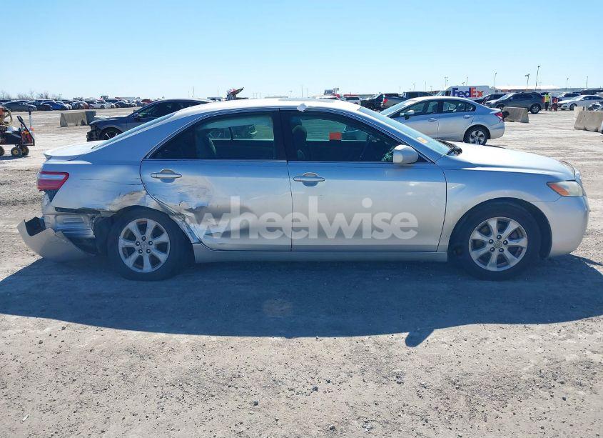 Photo 13 of 2008 Toyota Camry LE (VIN 4T1BE46K58U199993)