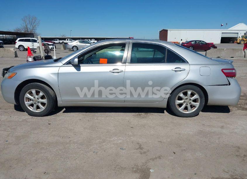 Photo 14 of 2008 Toyota Camry LE (VIN 4T1BE46K58U199993)