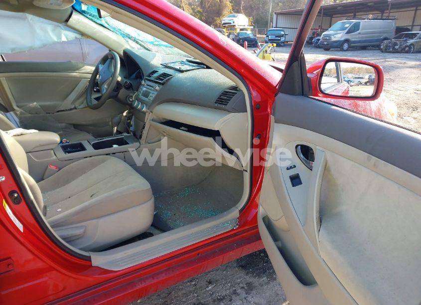 Photo 5 of 2008 Toyota Camry LE (VIN 4T1BE46K58U207672)