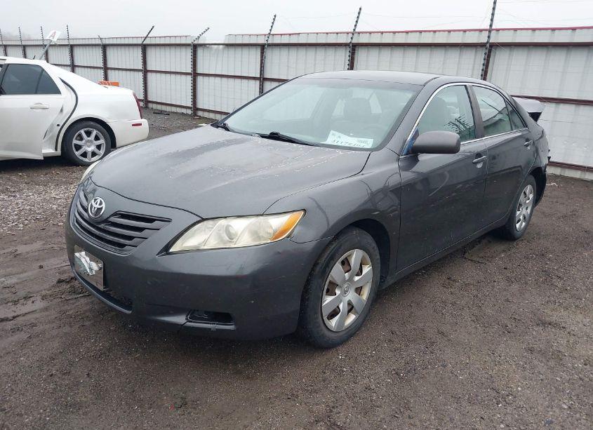 Photo 2 of 2008 Toyota Camry LE (VIN 4T1BE46K58U209938)