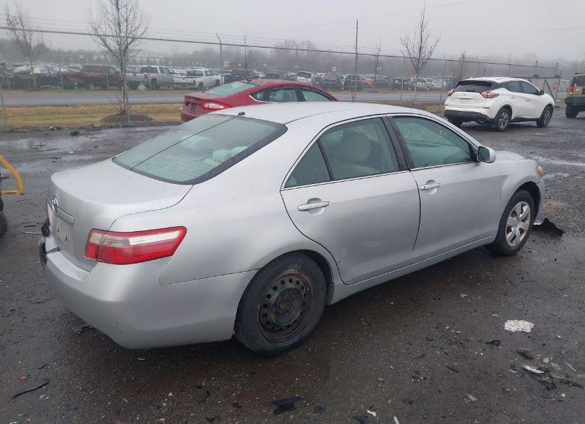 Photo 4 of 2008 Toyota Camry (VIN 4T1BE46K58U214640)