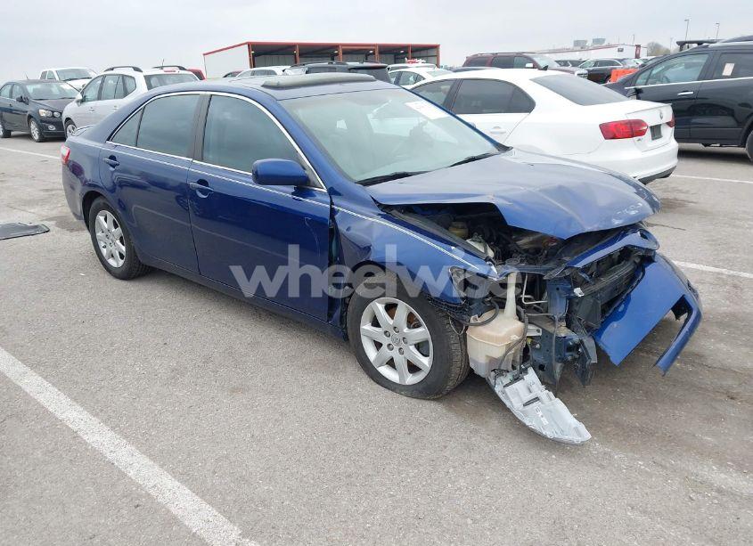 2008 Toyota Camry XLE (VIN 4T1BE46K58U249047) main photo